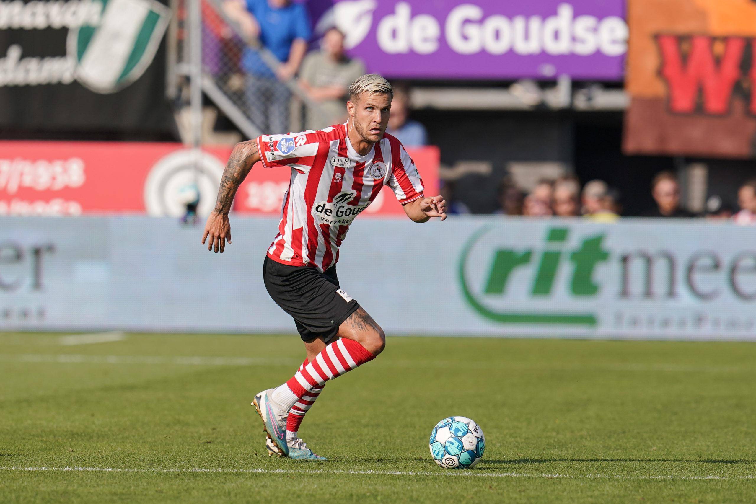 当一名初登 当一名初登