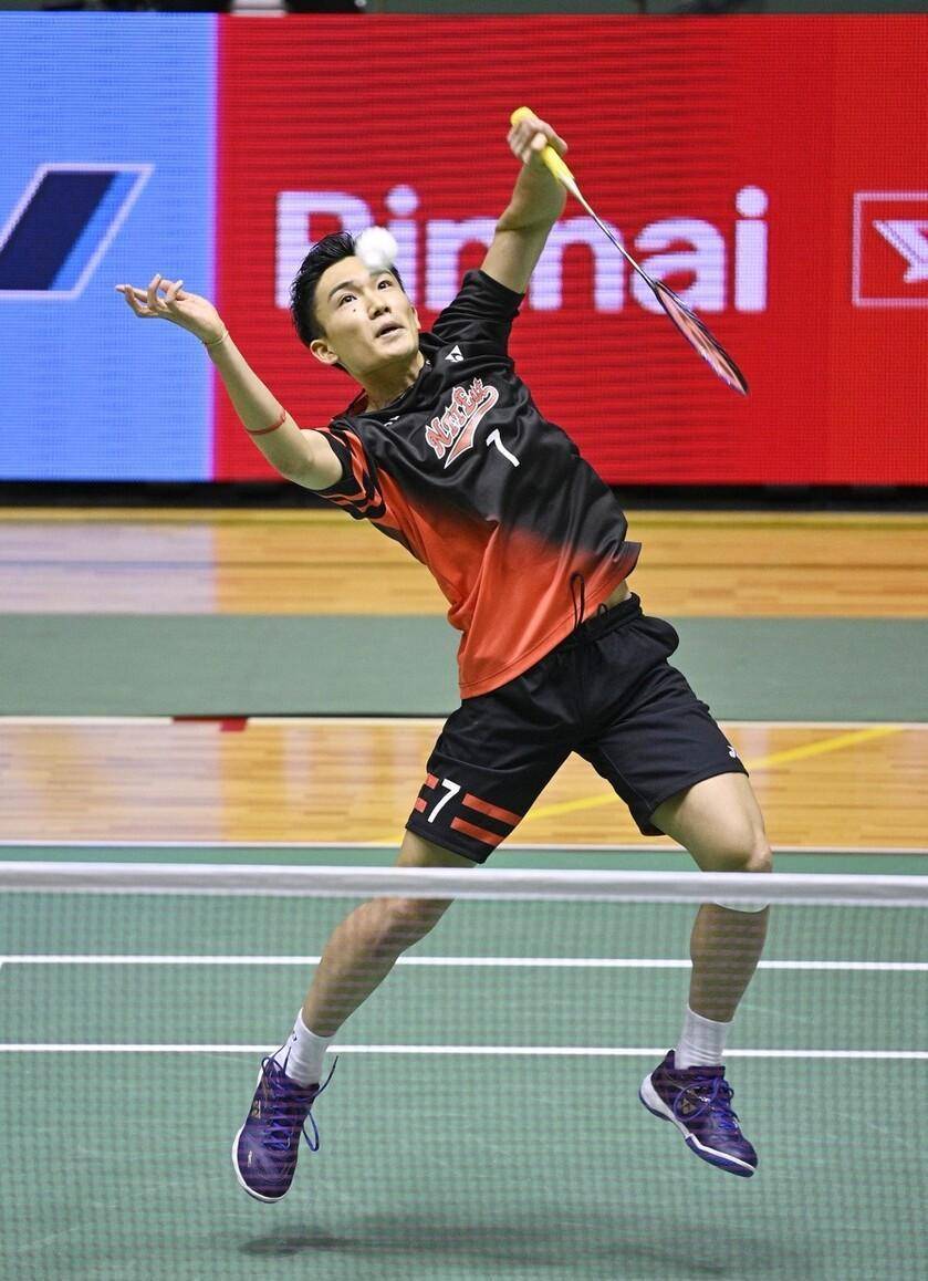 轻的进攻球 轻的进攻球